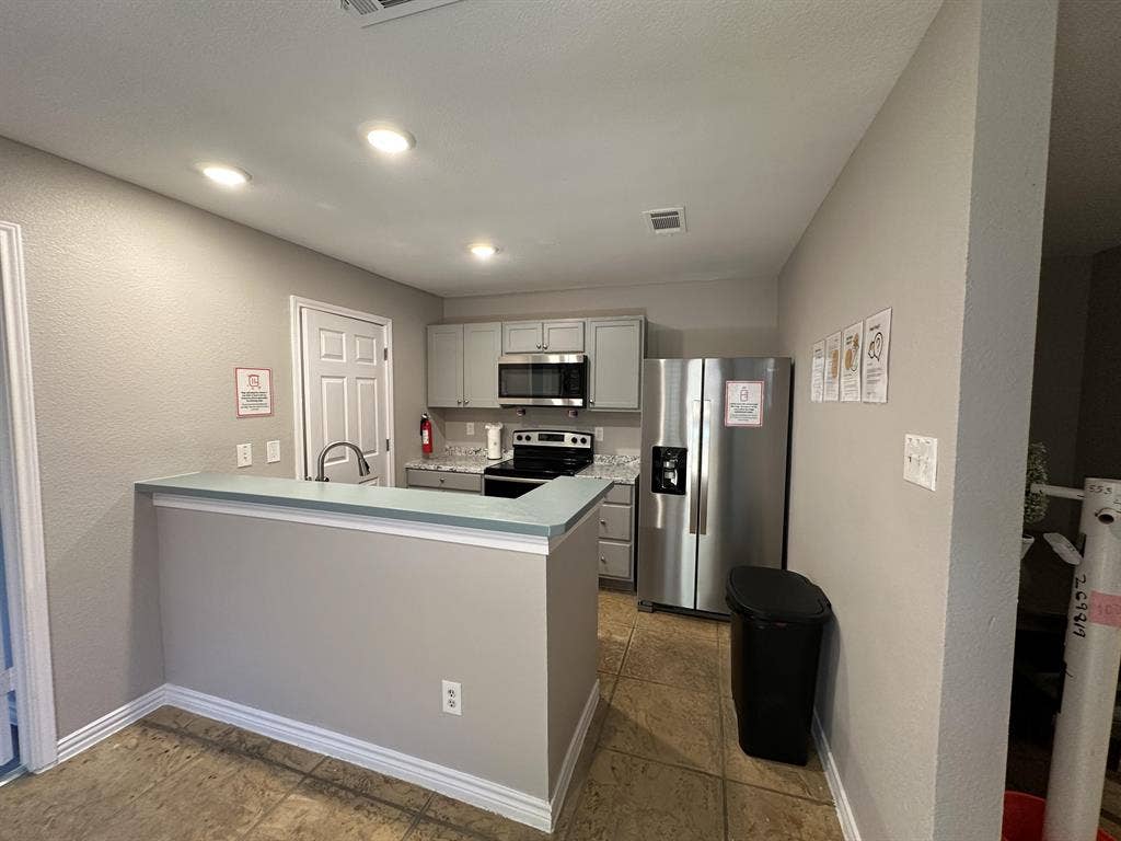 3 BR in Fort Worth