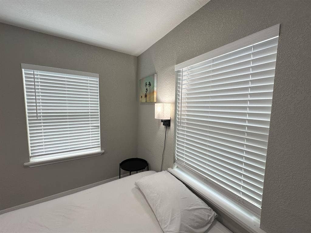3 BR in Houston