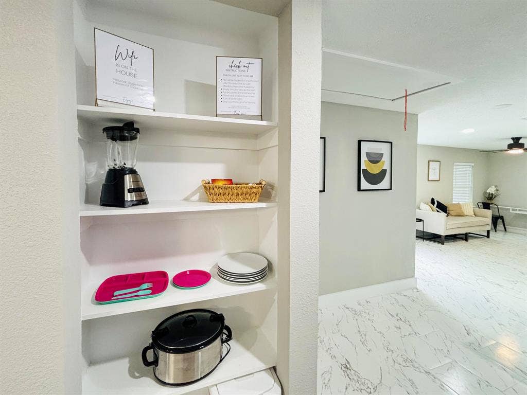 3 BR in Houston