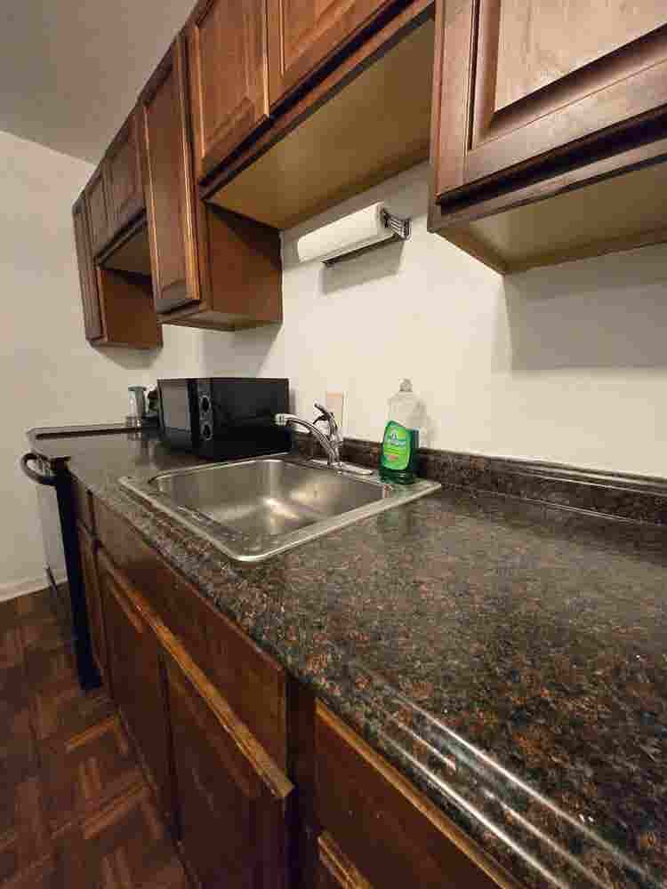 1 BR in Chicago