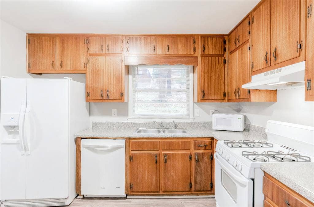 6 BR in Decatur