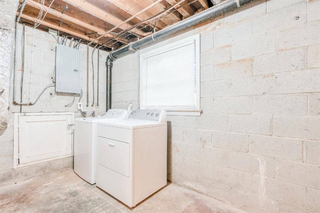 6 BR in Decatur