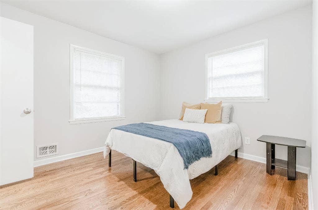 6 BR in Decatur