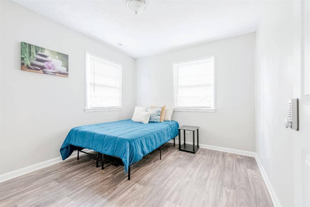 8 BR in Atlanta