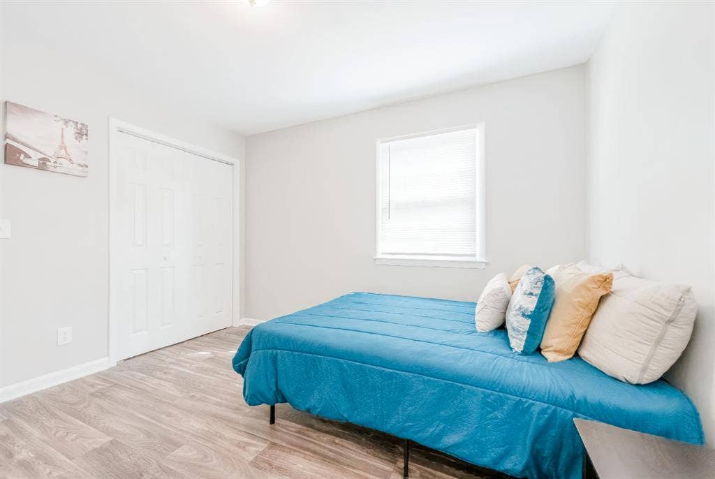 8 BR in Atlanta
