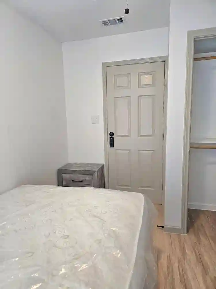 2 BR in Fort Worth