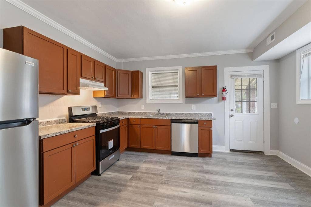 4 BR in Baltimore