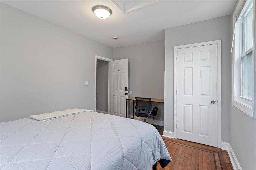 4 BR in Baltimore