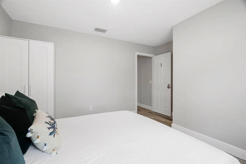 7 BR in Tampa