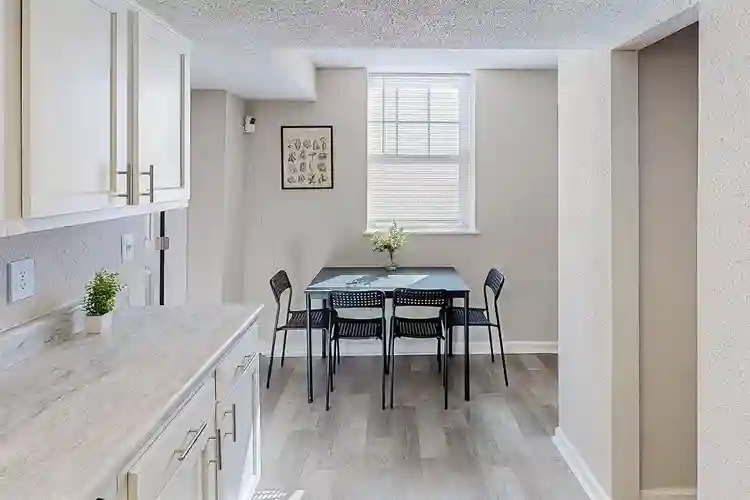4 BR in Atlanta