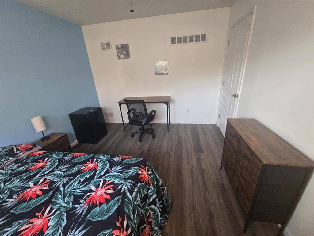 6 BR in Atlanta