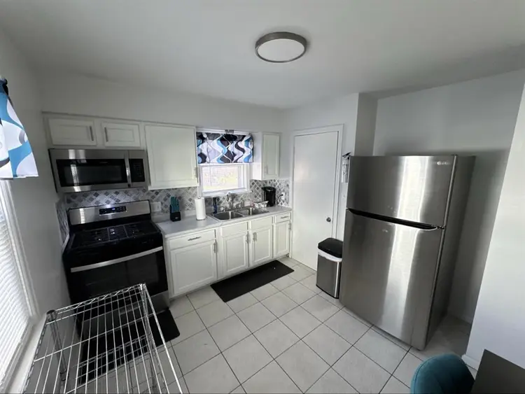 UT Student Housing (FURNISHED)