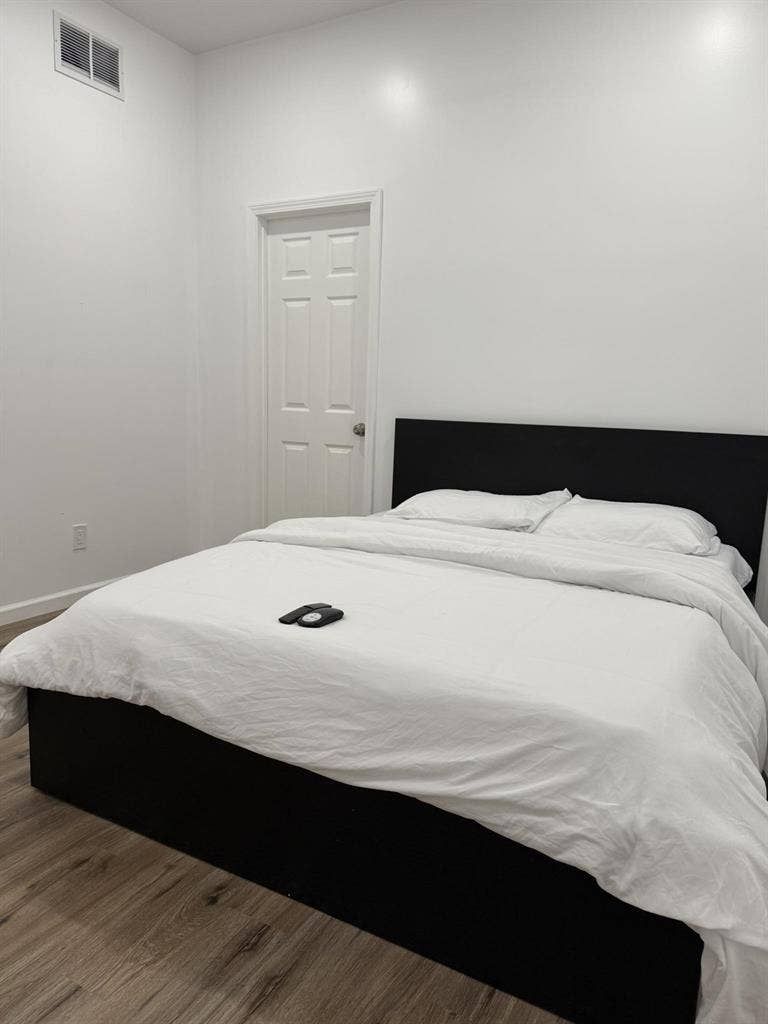 4 BR in East Point