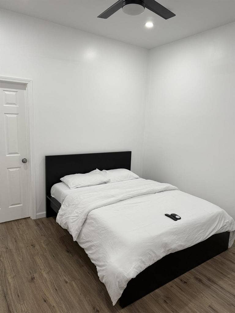 4 BR in East Point