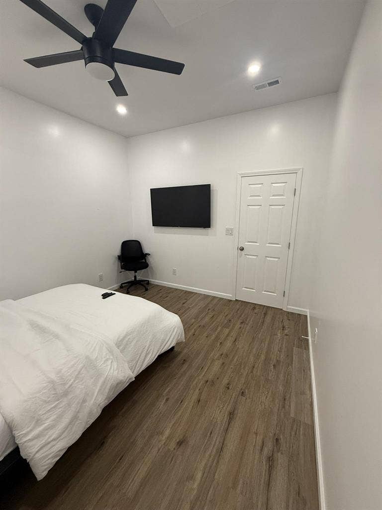4 BR in East Point