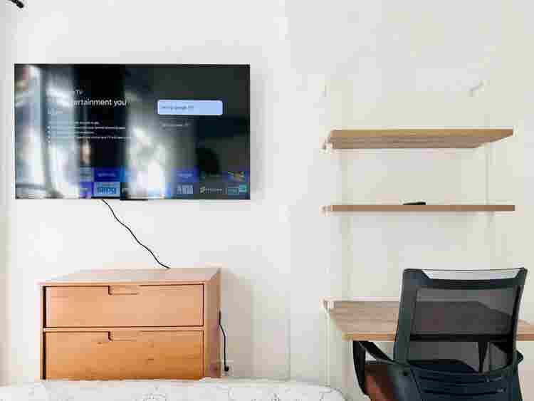 Van Buren St – # (S.S)