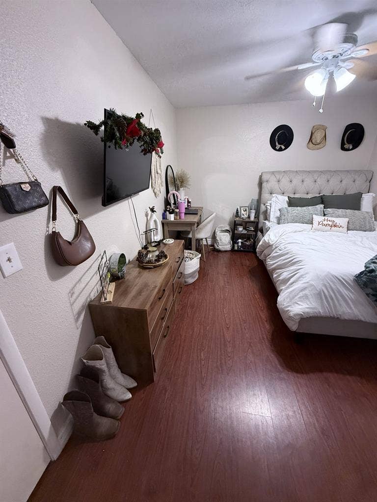 Room for Rent in Tempe