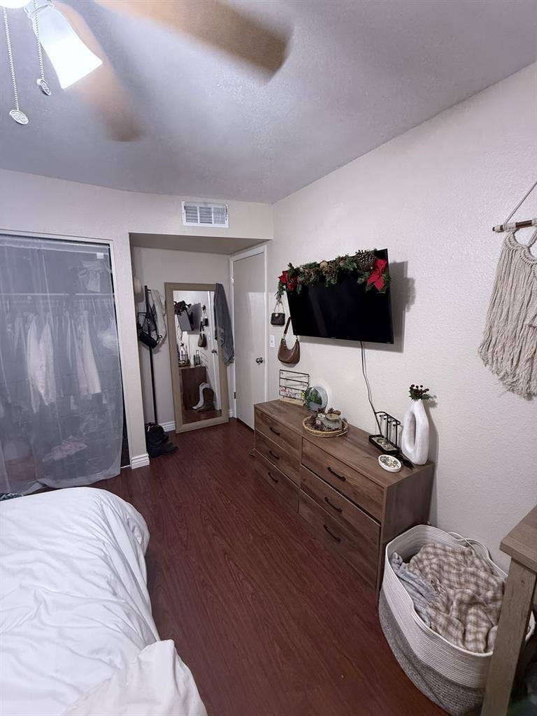 Room for Rent in Tempe
