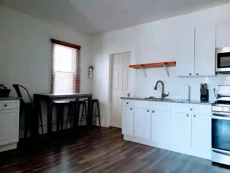 3 BR in City of Orange