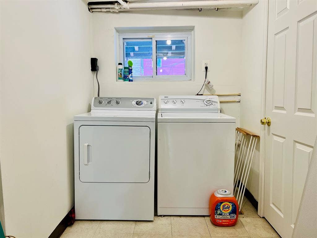 Room in awesome H Street/NoMa house