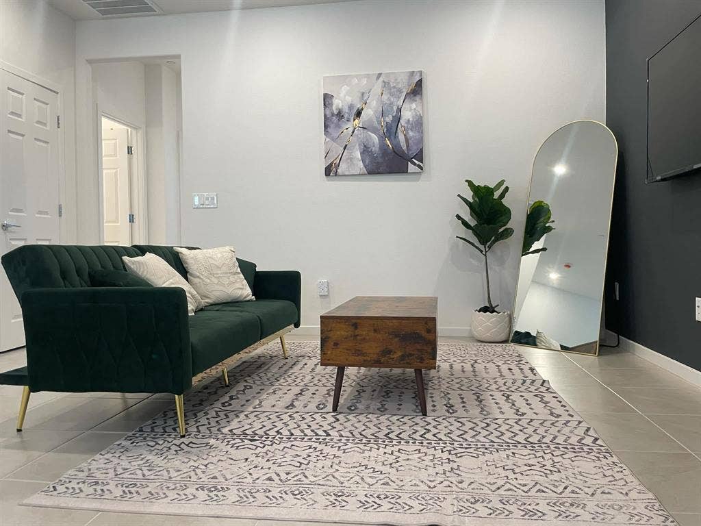 2 BR in Las Vegas