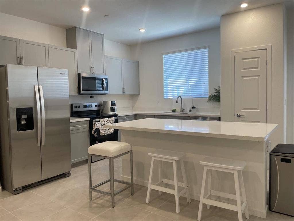 2 BR in Las Vegas