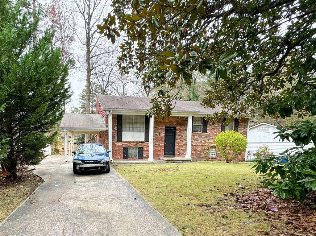6 BR in Atlanta