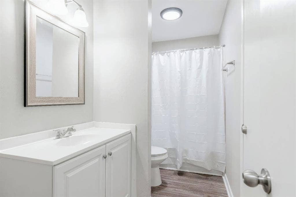6 BR in Atlanta