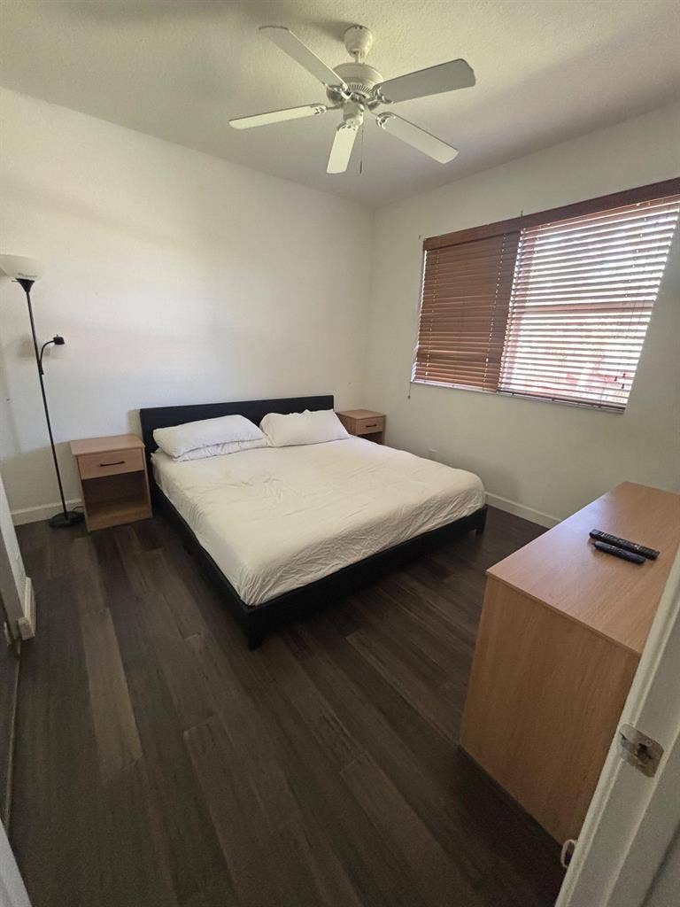 1 BR in Lauderdale Lakes