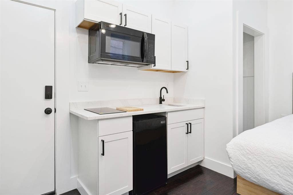12 BR in Philadelphia