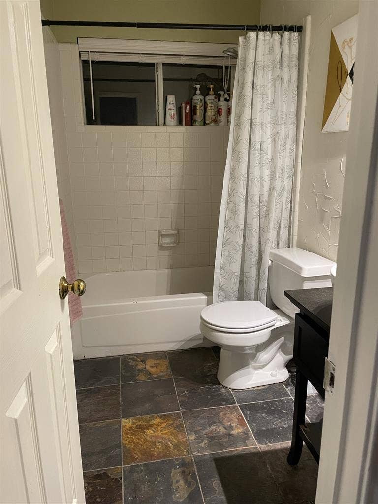 $ 
Room in  bath home