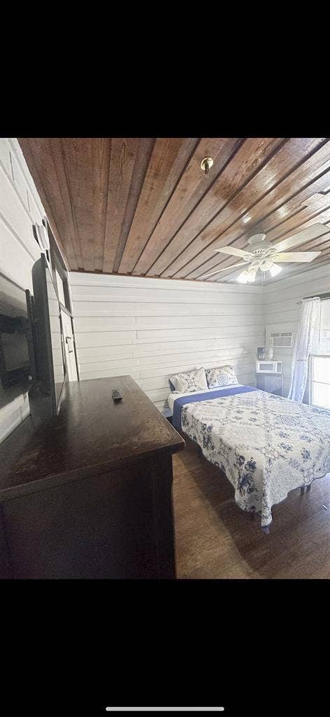 1 BR in Orange City
