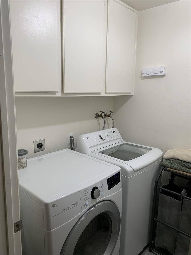 Cozy &amp; welcoming room for Rent