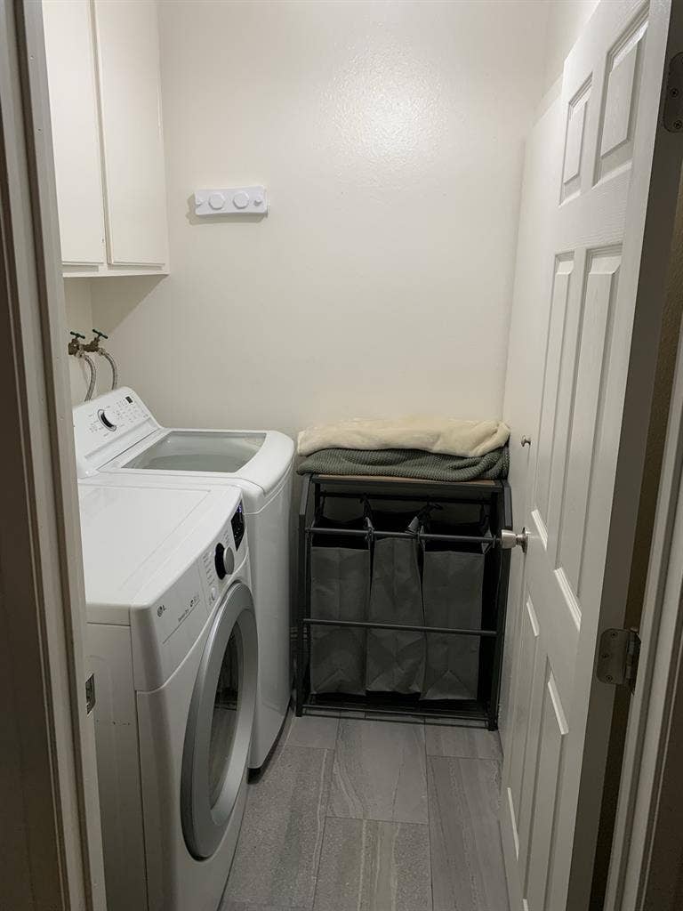 Cozy &amp; welcoming room for Rent