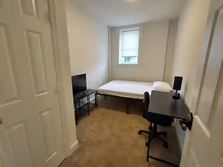 1 BR in Baltimore