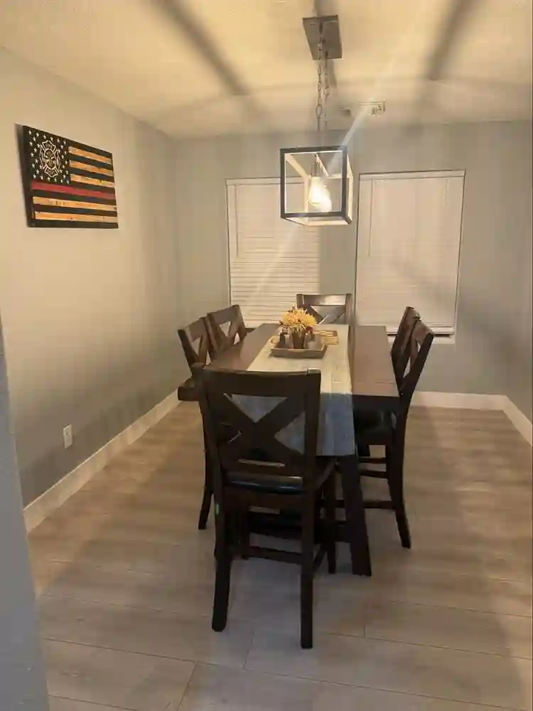 Smallbedroom Utilities are Included