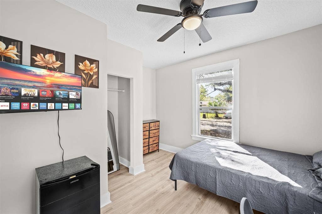 7 BR in Jacksonville