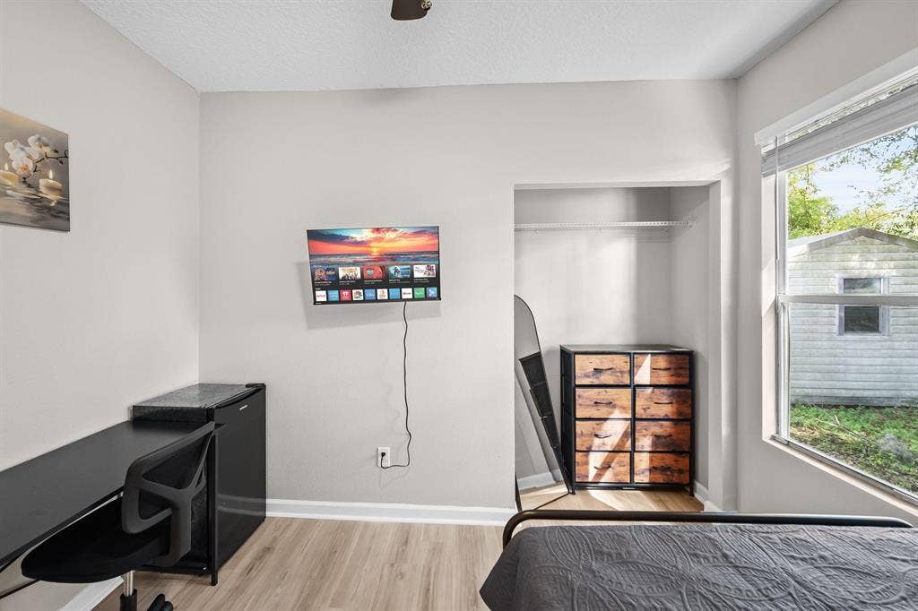 7 BR in Jacksonville