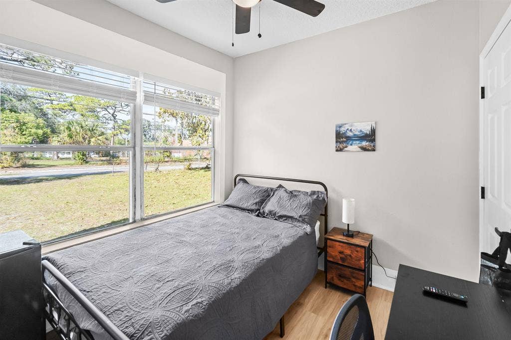 7 BR in Jacksonville