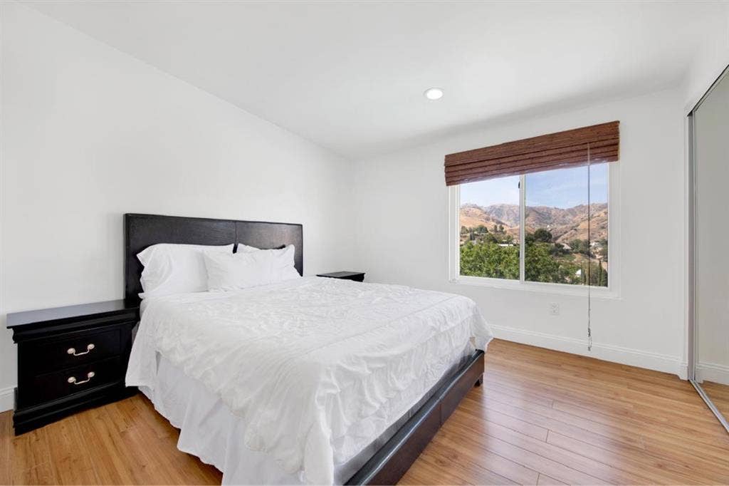 Porter Ranch Pool Home Rooms