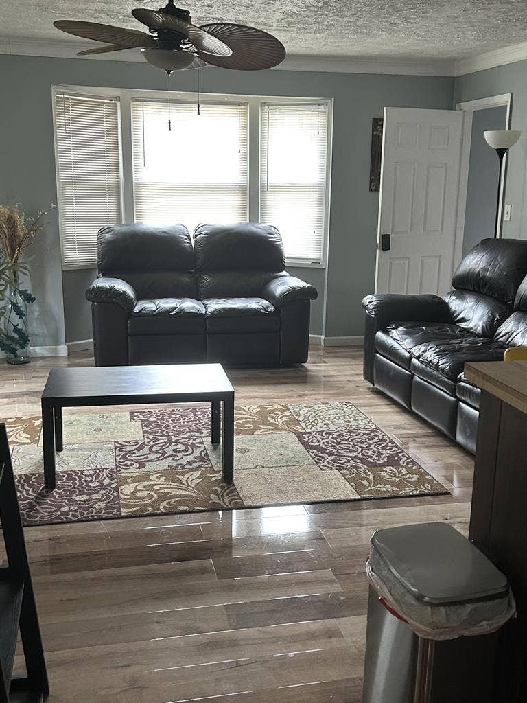 1 BR in Riverdale