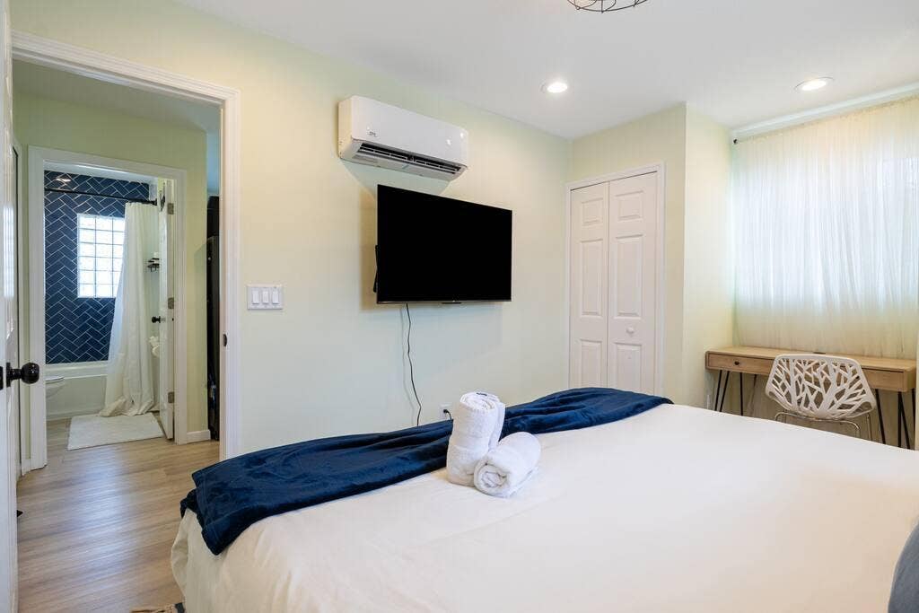 4 BR in St. Petersburg