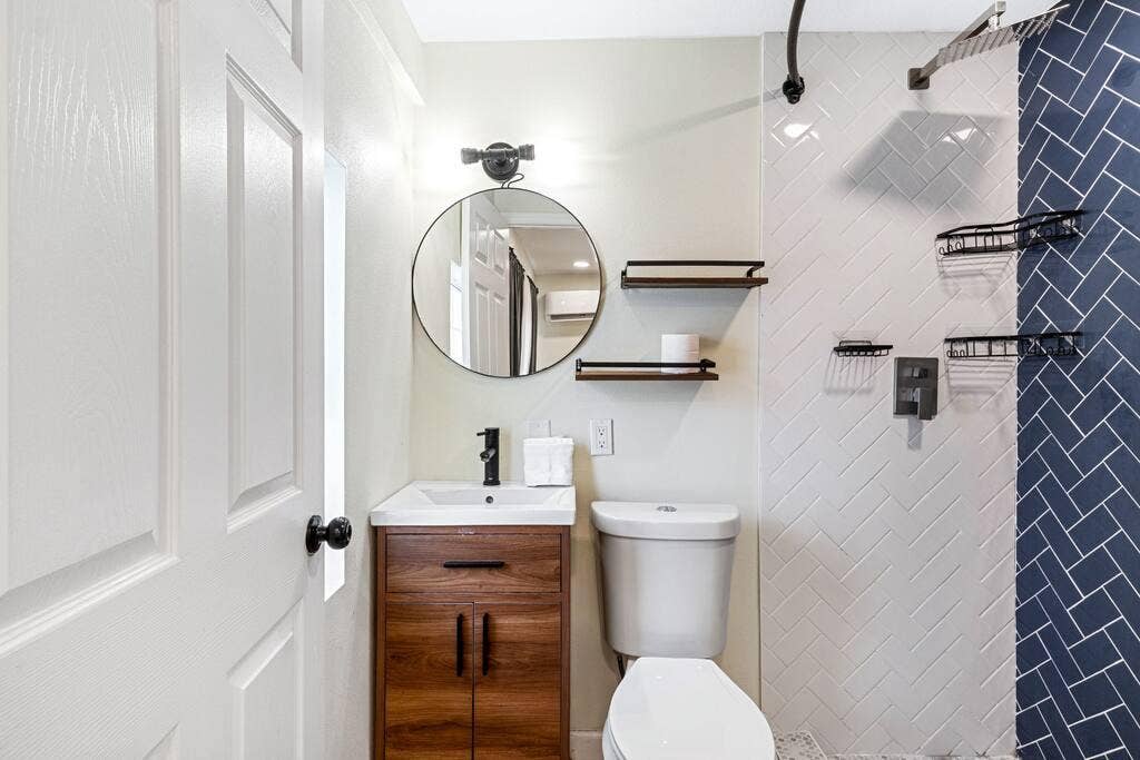 4 BR in St. Petersburg