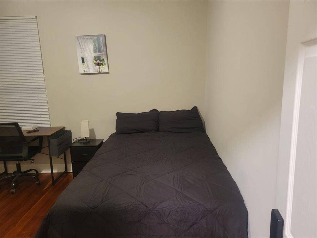 8 BR in Baltimore