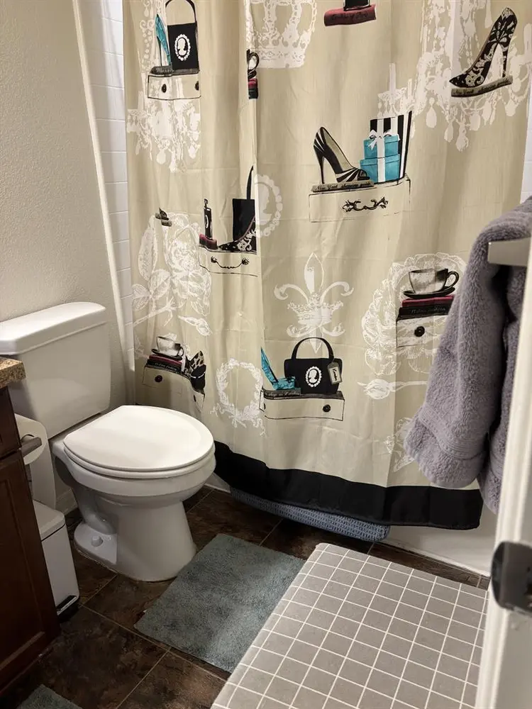 Large private room & bath for YOU