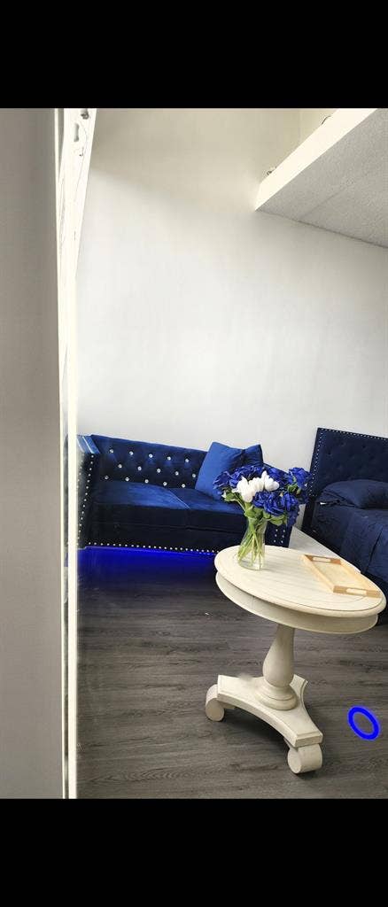 Share amazing apt Doral