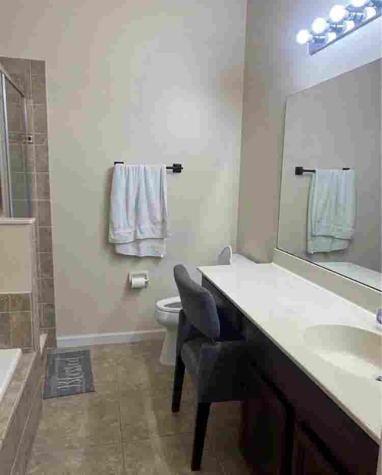 Master Bedroom in Avalon Park