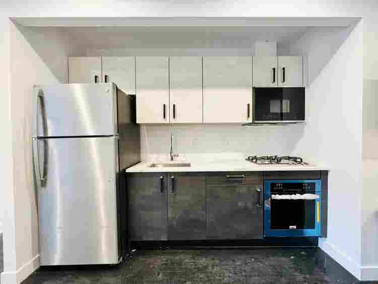 Vanderbilt Ave – #