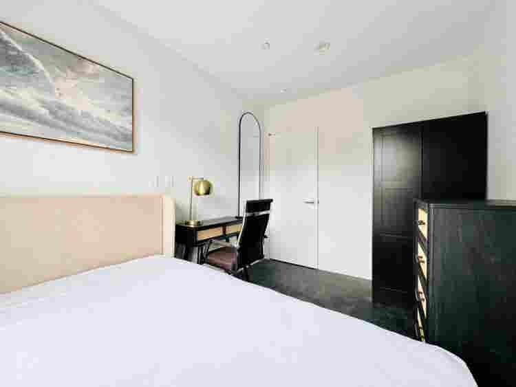 Vanderbilt Ave – #