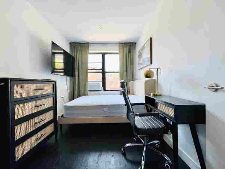 Vanderbilt Ave – #